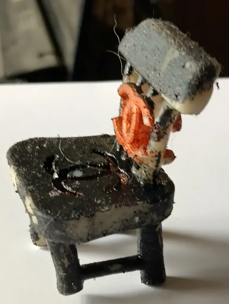 Chair Resin Showpiece